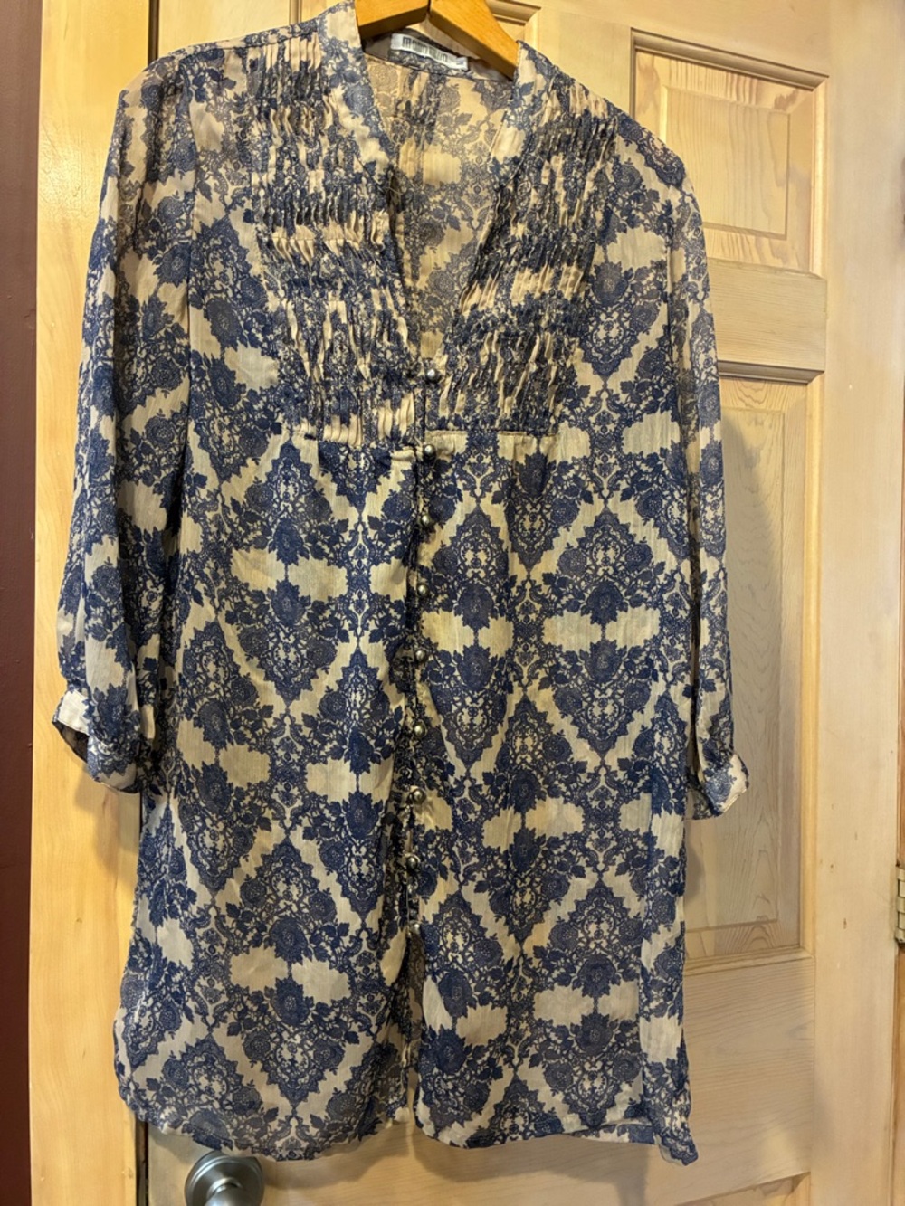 Monoreno Navy and Beige Printed Tunic Blouse